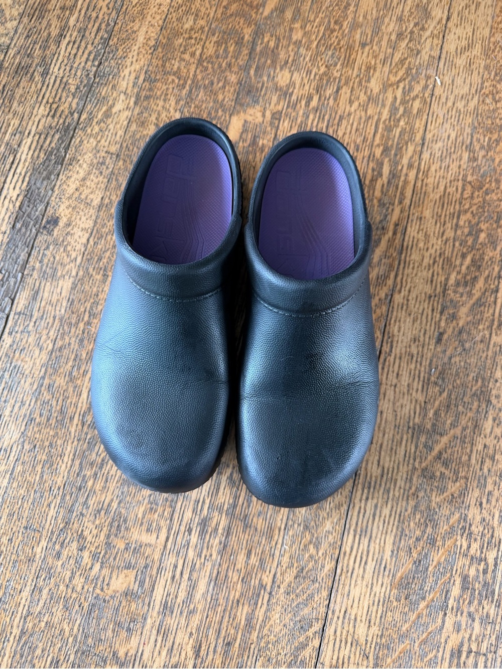 Women’s dansko clogs size 37